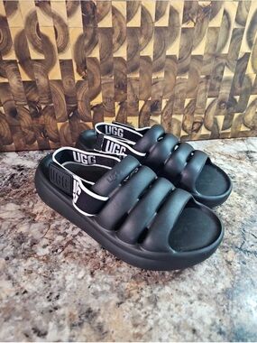 UGG Black Padded Strap Slide Sandals with Branded Heel